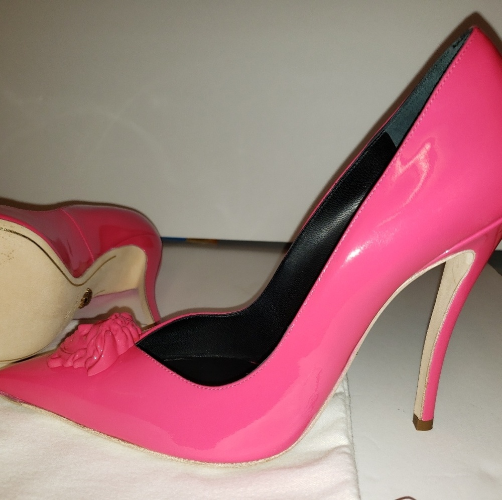 Versace Medusa Pumps